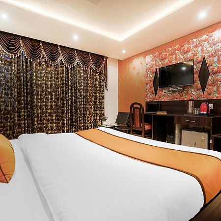 Pax Hotel Sunrise Inn Dalhousie Exterior photo